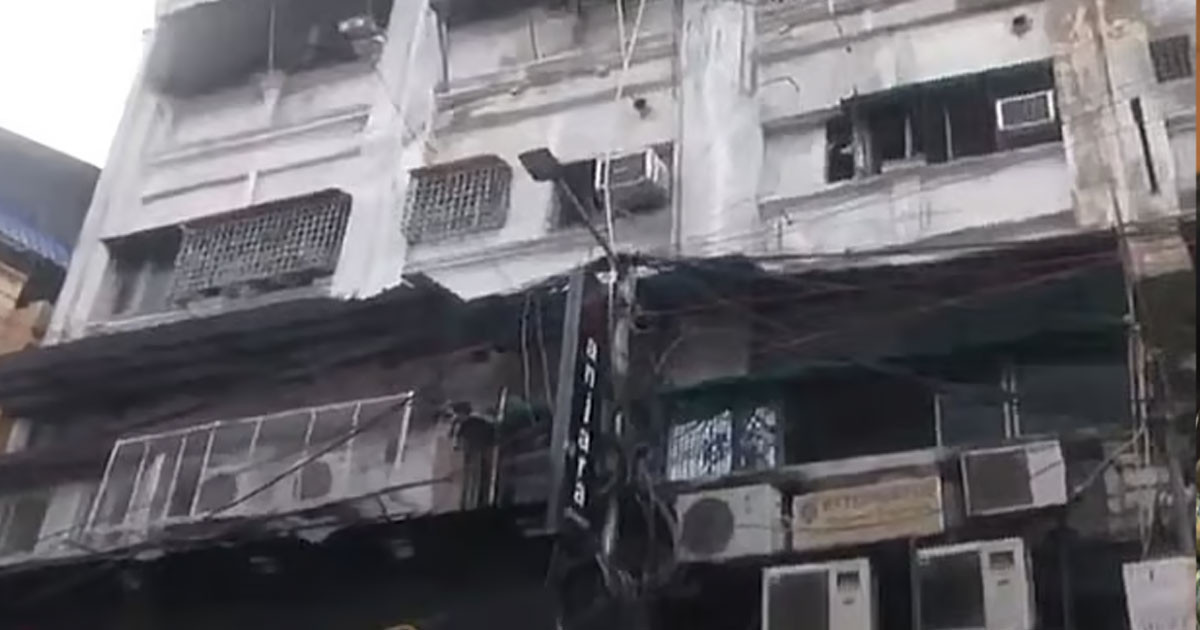 চিকিৎসার জন্য ভারতে গিয়ে আগুনে পুড়ে মরলো ৯ বাংলাদেশি