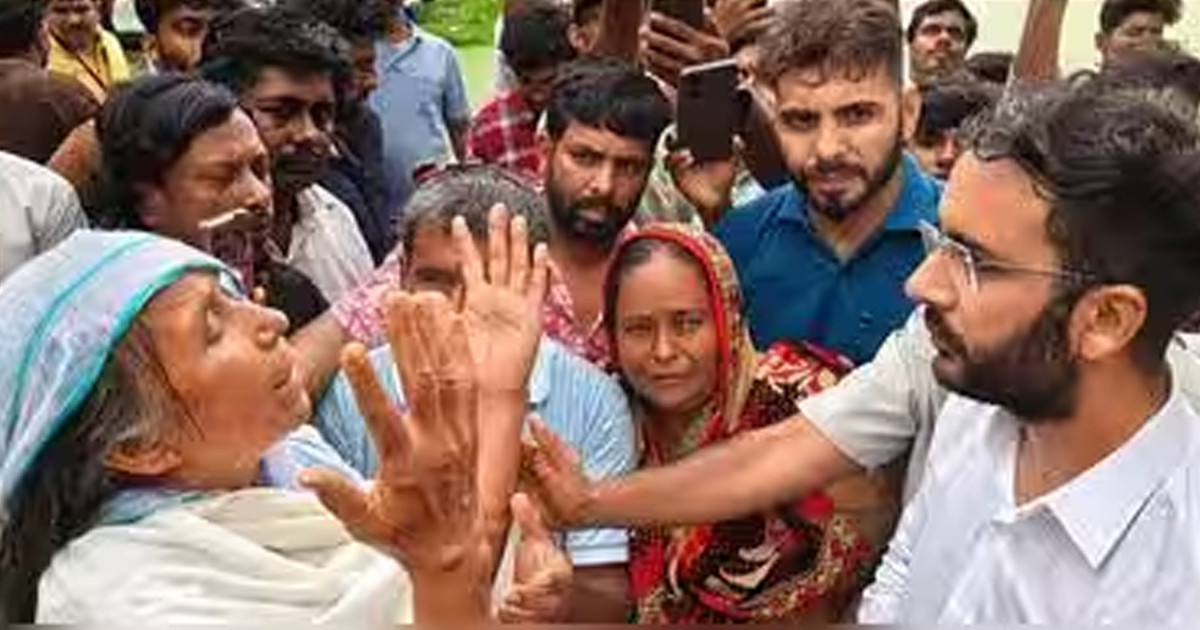 শুভেন্দুকে ১০ দিনের আলটিমেটাম দিল ককরোচ