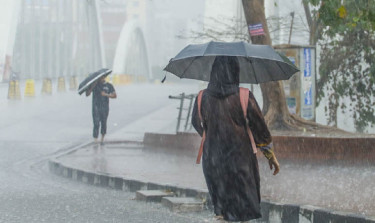 সকাল ৯টার মধ্যে ঝড়-বৃষ্টির সম্ভাবনা
