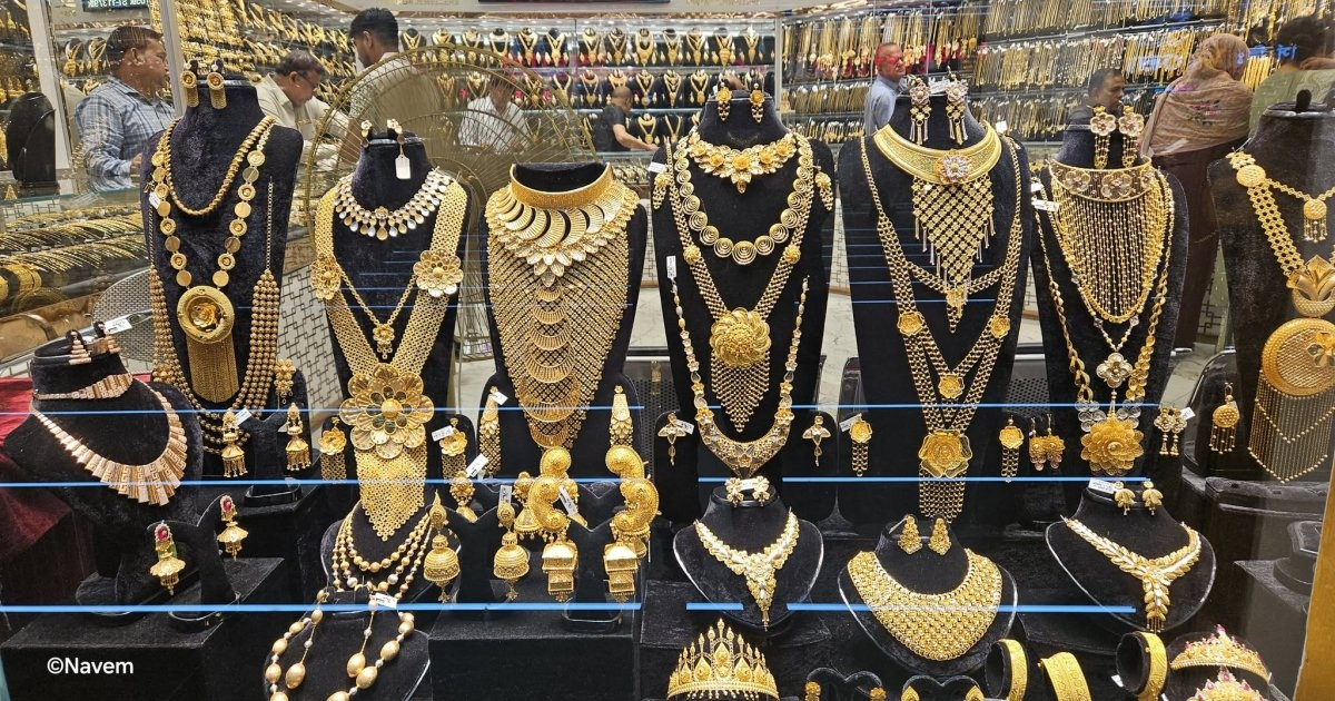 আজ শনিবার ২২ আগস্ট যে দামে বিক্রি হচ্ছে স্বর্ণ
