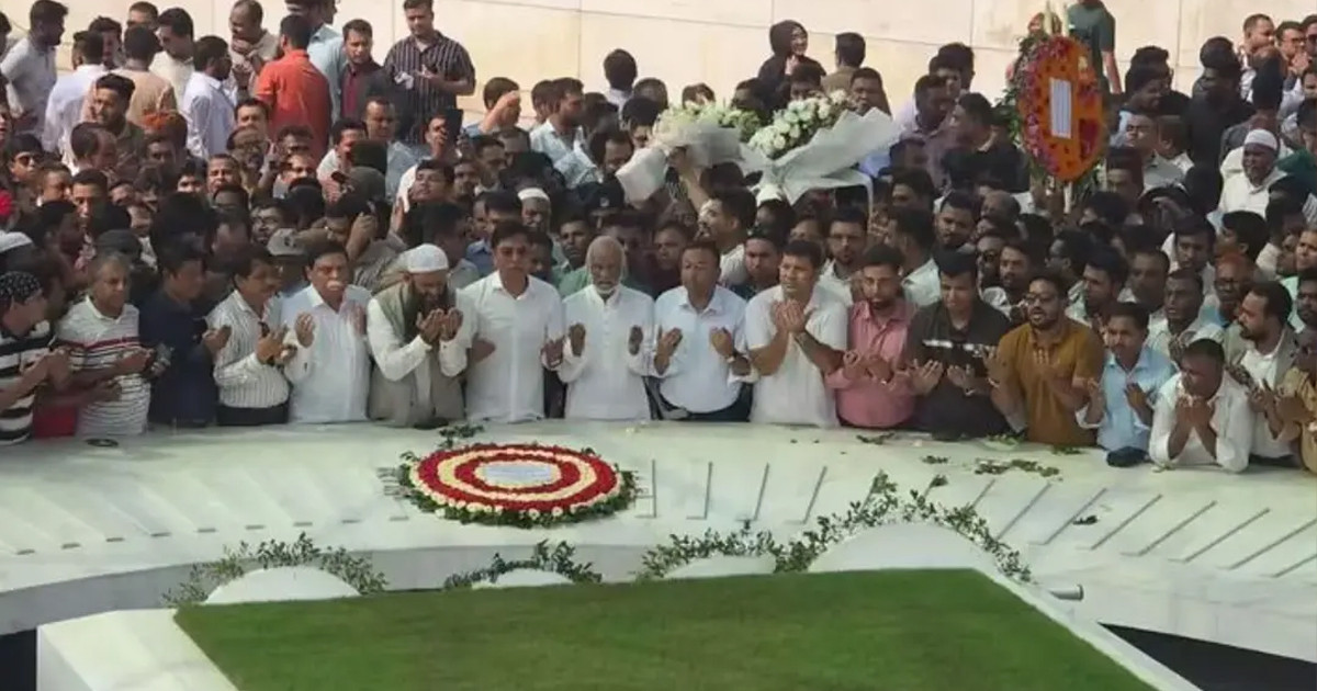 শহীদ জিয়াউর রহমান ও বেগম খালেদা জিয়ার সমাধিতে নবনিযুক্ত মন্ত্রীদের শ্রদ্ধা