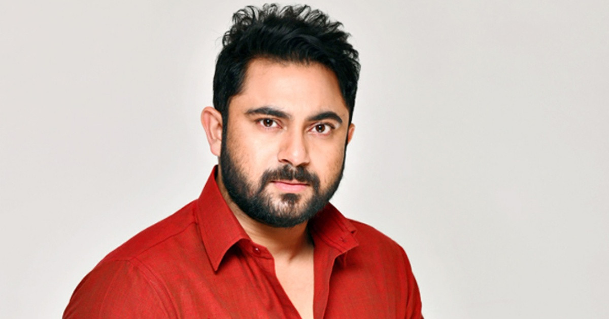 সোহমের বিরুদ্ধে এবার কাঠমিস্ত্রিকে মারধরের অভিযোগ