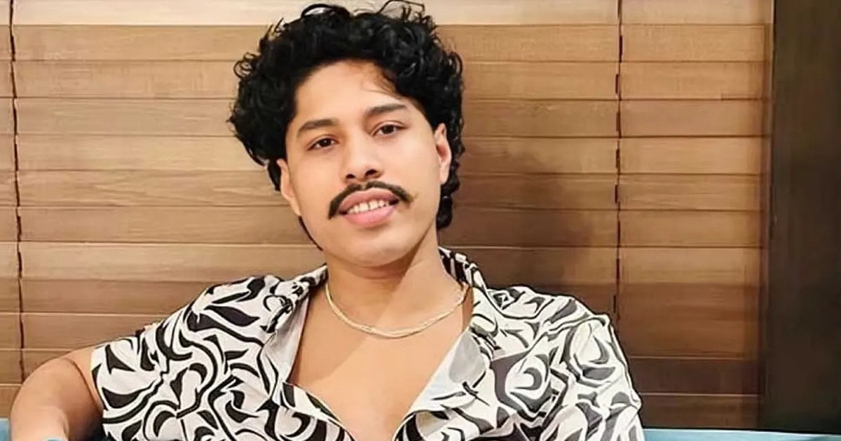 তাহসিন হত্যা মামলায় গ্রেপ্তার দেখানোর আদেশ ডেভিড ইমনের