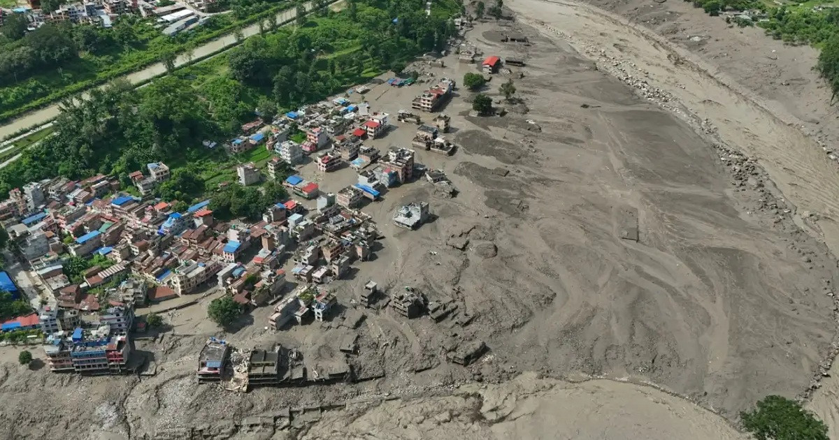নেপালে তুষারধস ও প্রবল বন্যায় নিহত বেড়ে ১৫০