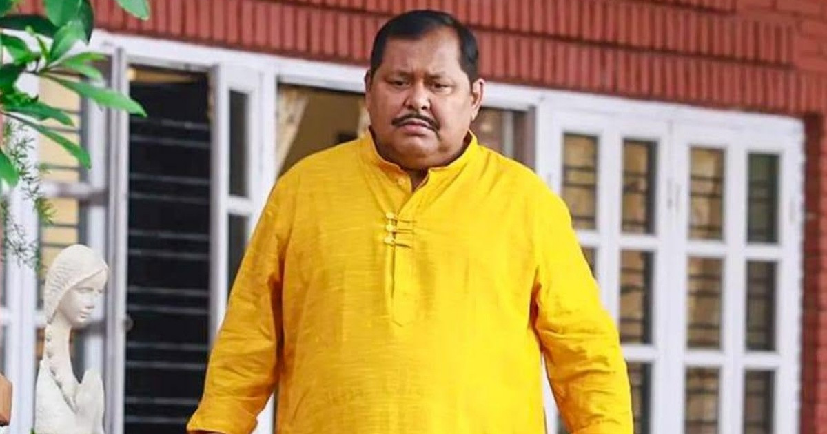 নেপালে বন্যায় আটকে পড়েছেন অভিনেতা খরাজ মুখোপাধ্যায়