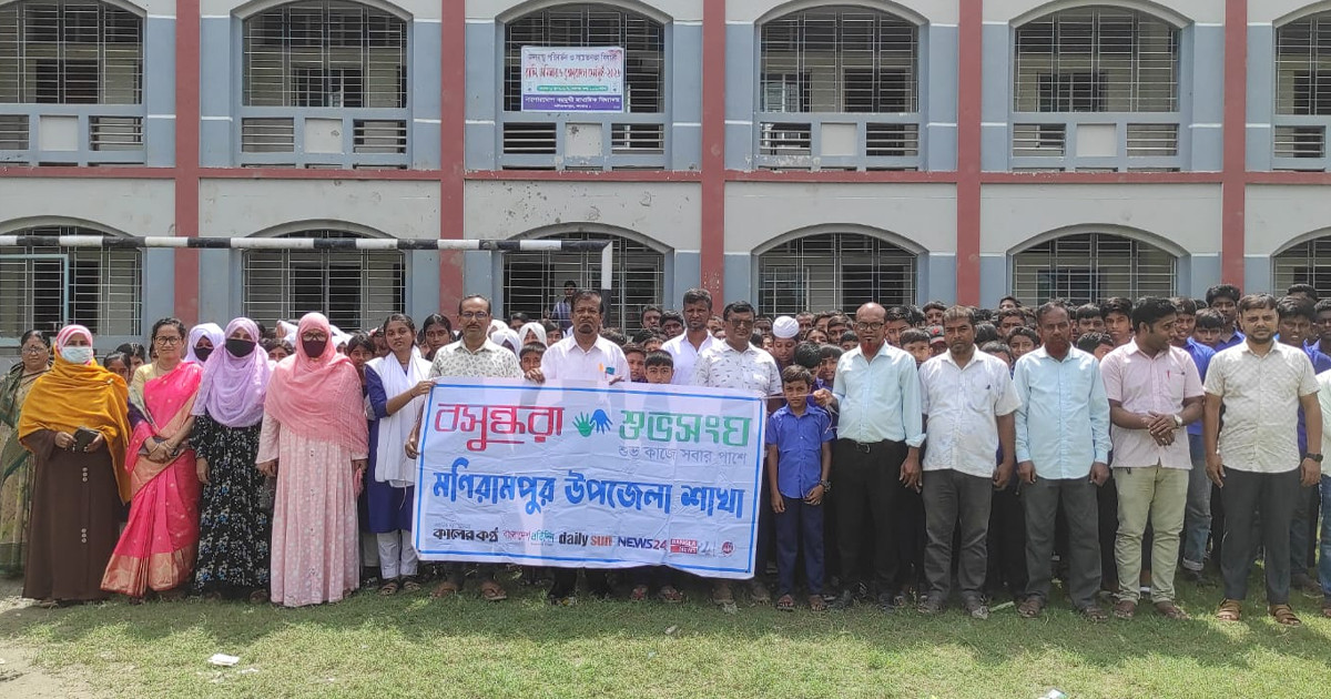 আতঙ্ক নয়, সচেতনতাই পারে জলাতঙ্ক ও সর্পদংশন থেকে প্রাণ বাঁচাতে