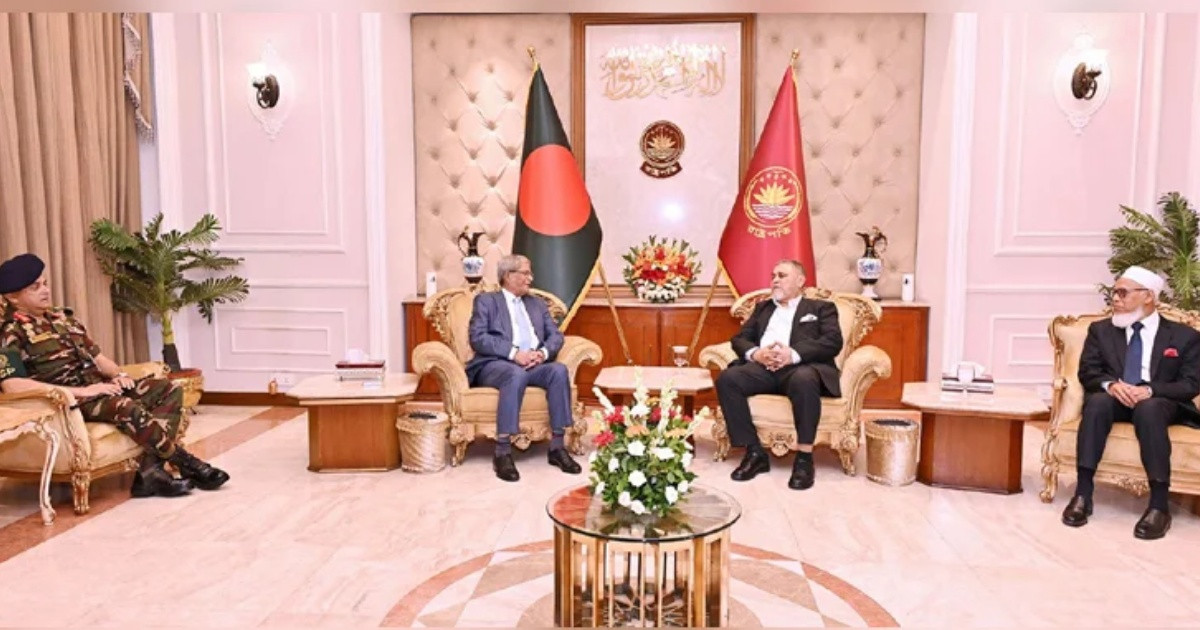নির্বাচন কমিশনের ভাবমূর্তি ও জনআস্থা সমুন্নত রাখার আহ্বান রাষ্ট্রপতির