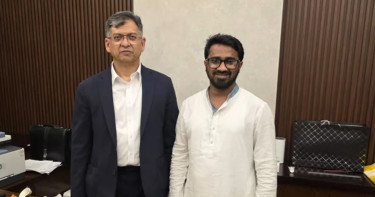 এক স্বরাষ্ট্রমন্ত্রীকে সামলাতে বিরোধীদলের ৯০ এমপি কান্নাকাটি করছেন: রাশেদ খাঁন