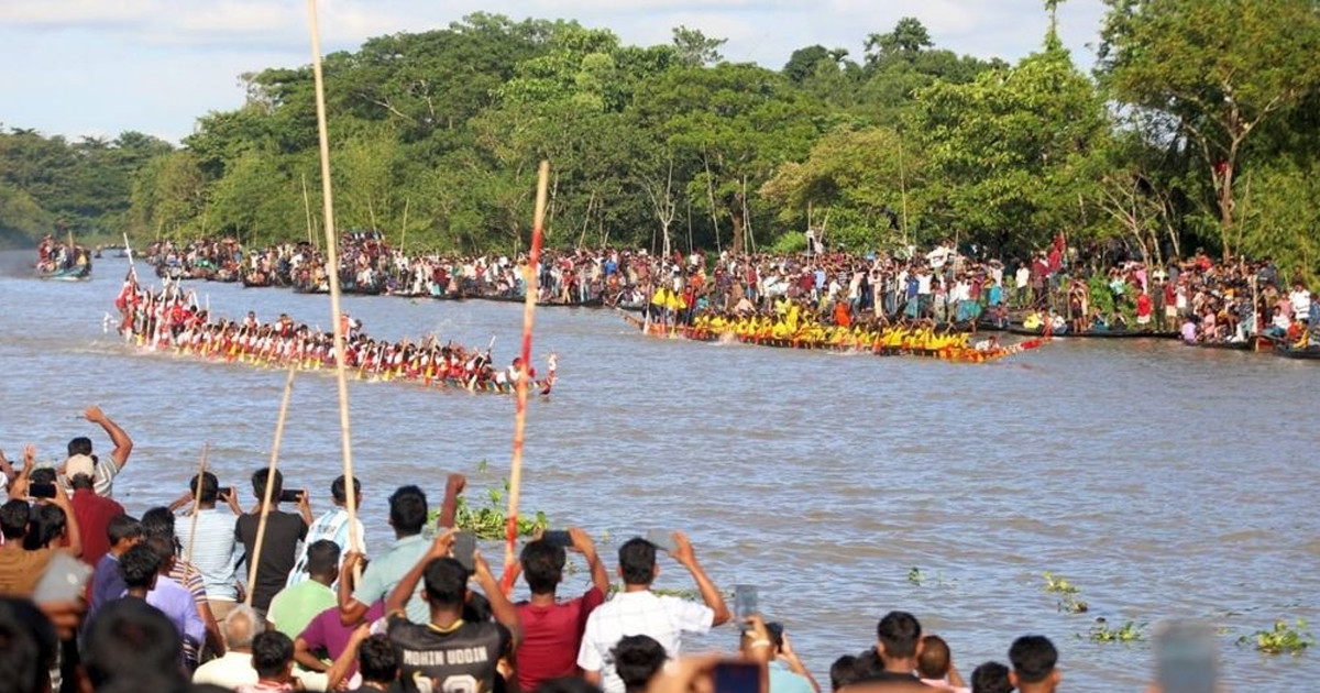 অবশেষে অনুষ্ঠিত হলো বিয়ানীবাজারের সেই নৌকাবাইচ