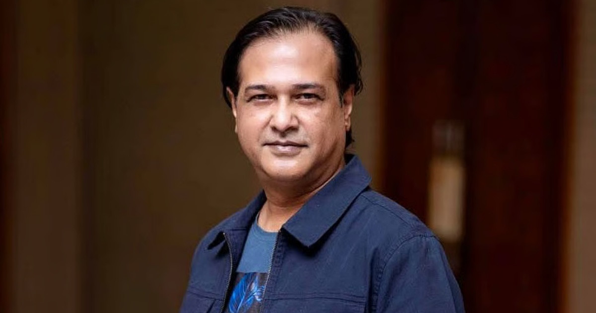 ফেসবুক থেকে নিজেকে সরিয়ে নিলেন আসিফ আকবর