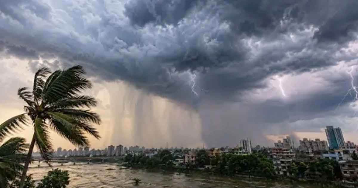 রাত ১টার মধ্যে যেসব অঞ্চলে আছড়ে পড়বে প্রচণ্ড ঝড়, সতর্কতা