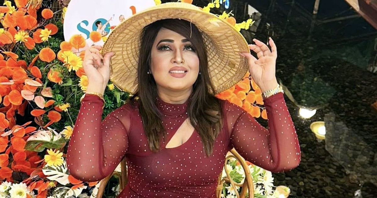 আমার নাম পলি, তোর চৌদ্দ গোষ্ঠীকে জেল-হাজতের ভাত খাওয়াব’