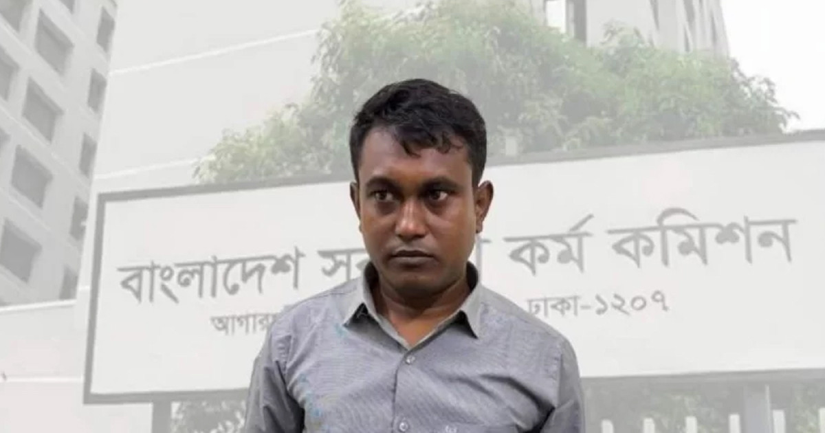 প্রক্সি দিয়ে পরীক্ষা, চাকরিতে যোগ দিতে এসে আটক প্রার্থীকে থানায় হস্তান্তর