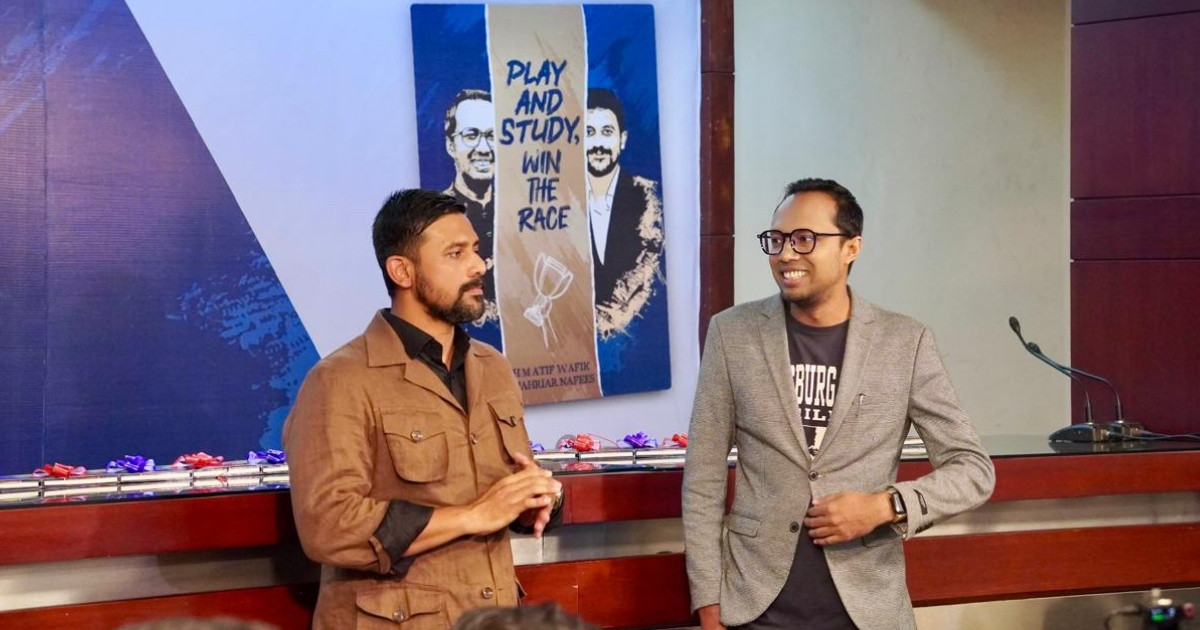 শিক্ষা ও খেলাধুলার সমন্নয় ও ভারসাম্য বিকাশে ‘​প্লে অ্যান্ড স্টাডি, উইন দ্য রেস’ বইয়ের মোড়ক উন্মোচন