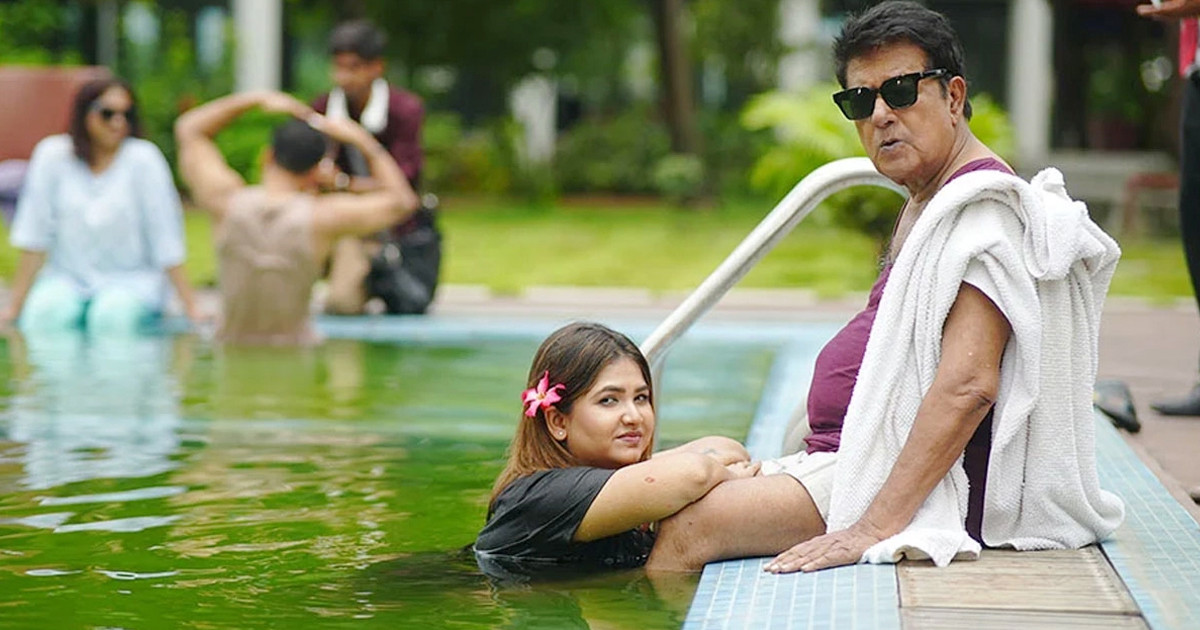 তরুণীর সঙ্গে সুইমিংপুলে মামুনুর রশীদের ছবি ভাইরাল, যা জানা গেল