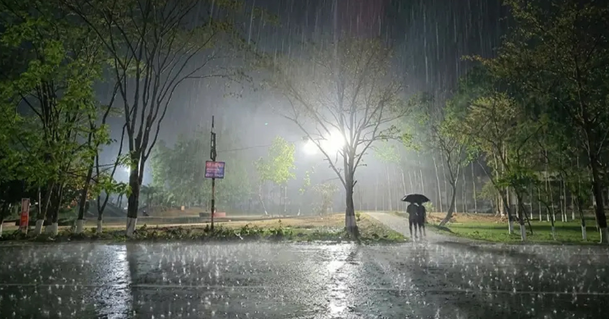 ৬ অঞ্চলে ঝোড়ো হাওয়ার আভাস, নদীবন্দরে ১ নম্বর সংকেত
