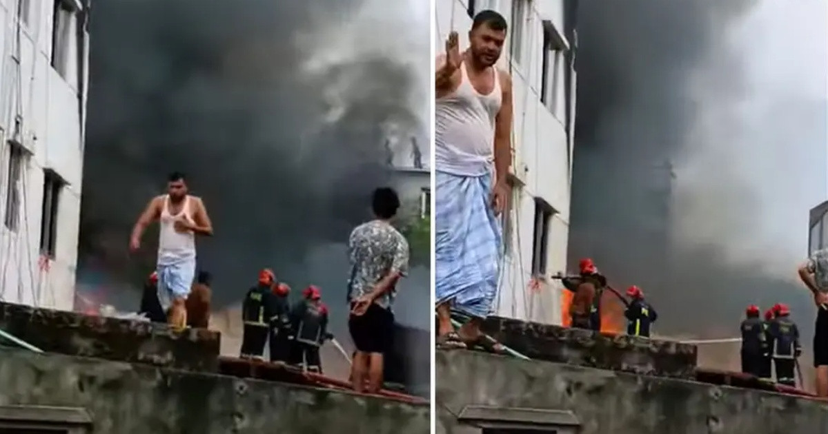বাড্ডায় লাগা ফার্নিচার গোডাউনের আগুন নিয়ন্ত্রণে