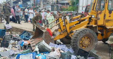 চসিকের অভিযানে দুই শতাধিক অবৈধ দোকান উচ্ছেদ