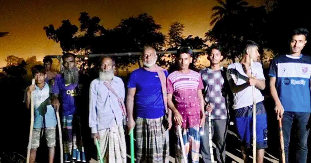 বিরামপুরে পুশইন ঠেকাতে বিজিবির পাশাপাশি গ্রামবাসীর সতর্ক অবস্থান