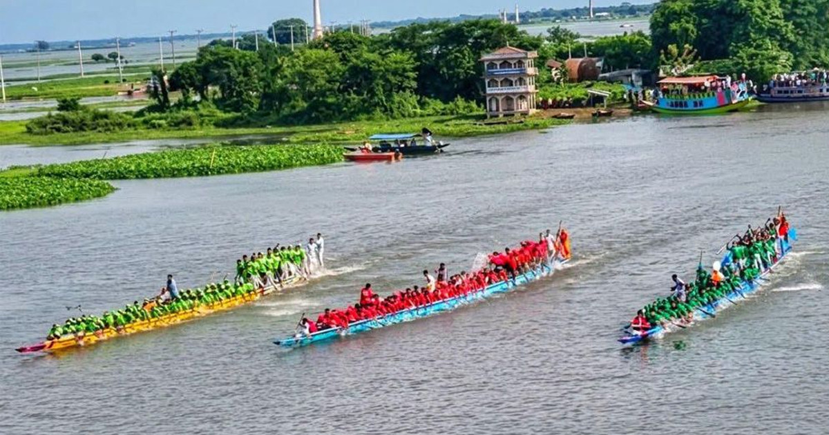 দুই বছর পর তিতাসে ফিরল ঐতিহ্যবাহী নৌকা বাইচ
