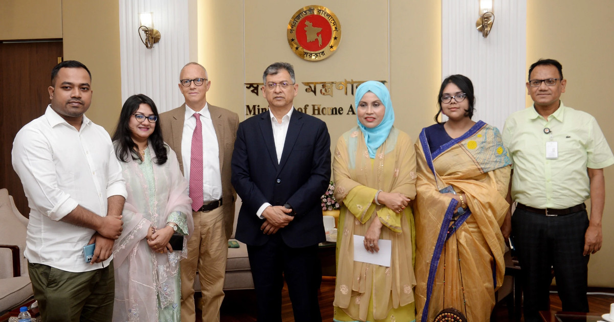 সরকার নাগরিকের বাক-স্বাধীনতা ও ব্যক্তিগত সুরক্ষার বিষয়ে অত্যন্ত সচেতন: স্বরাষ্ট্রমন্ত্রী