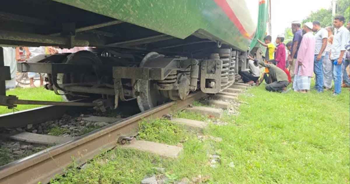 ঢাকা-ময়মনসিংহ রুটে ট্রেন চলাচল বন্ধ