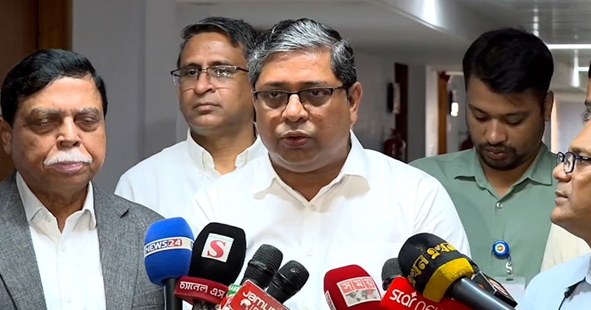 ‘সরকারের সঙ্গে আলোচনা না করেই ইউপি নির্বাচনের তারিখ দিয়েছে ইসি’