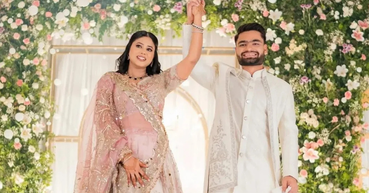 এমপির প্রেমে হাবুডুবু ক্রিকেটার, অবশেষে বিয়ের তারিখ চূড়ান্ত