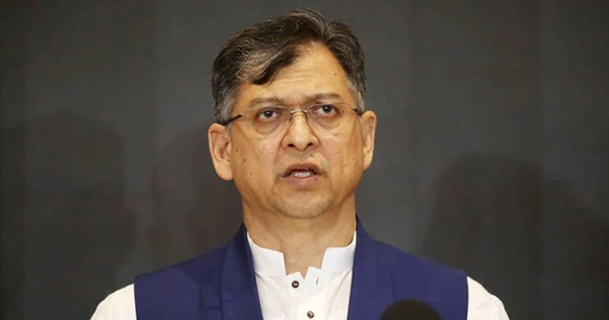 পুরোনো আইনে নতুন অপরাধ মোকাবিলা সবসময় সম্ভব হয় না: স্বরাষ্ট্রমন্ত্রী