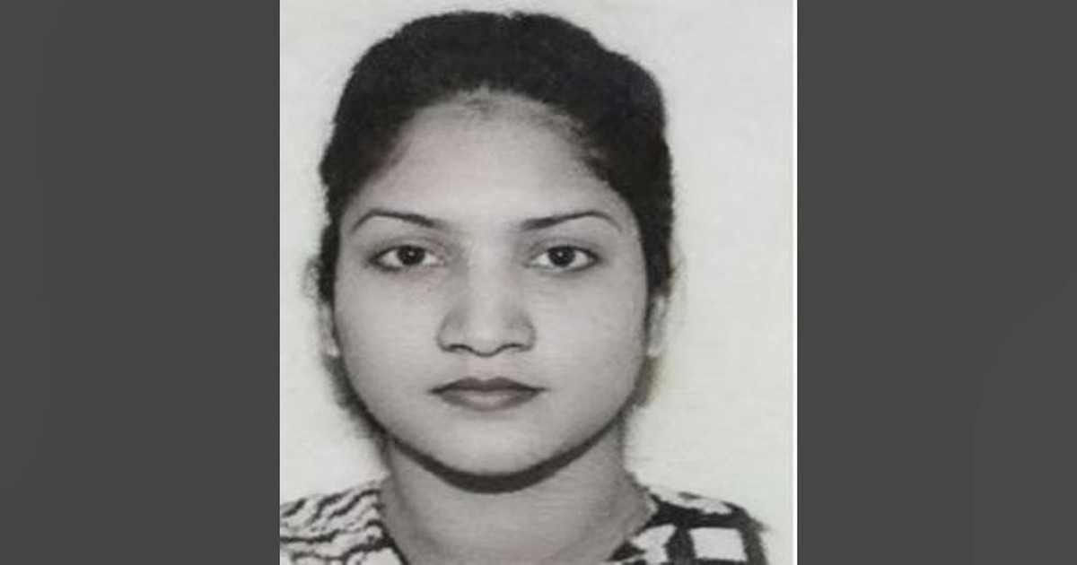 বনশ্রীতে দুই বাসের চাপায় মাইলস্টোনের শিক্ষিকা নিহত