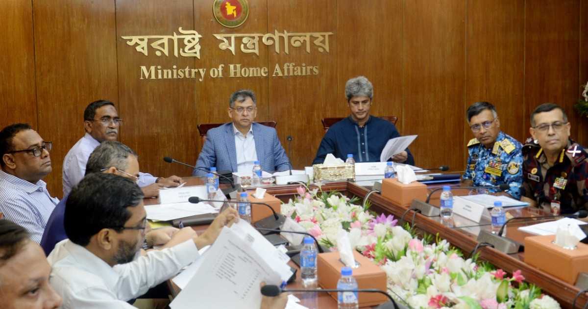 প্রকল্প বাস্তবায়নে সময়সীমা ও স্বচ্ছতা নিশ্চিতের নির্দেশ স্বরাষ্ট্রমন্ত্রীর