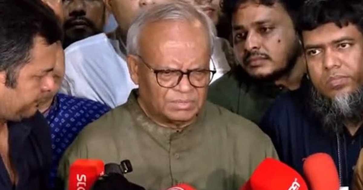মনোনয়ন প্রত্যাশীদের সাক্ষাৎকার নিলো বিএনপি, চূড়ান্ত সিদ্ধান্ত পরে