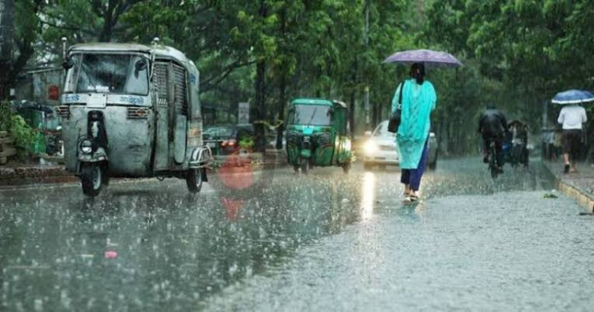 ঢাকা ও আশপাশে দুপুরের মধ্যে বজ্রসহ বৃষ্টির আভাস