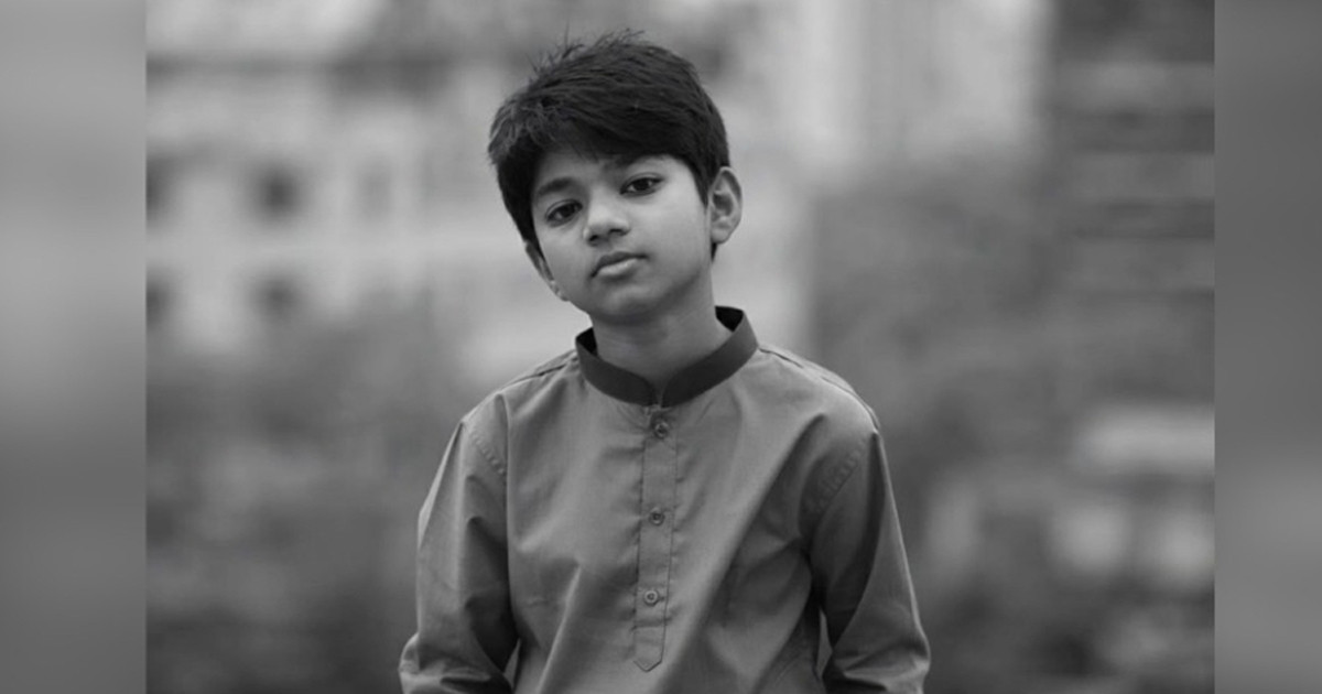 অশ্রুসজল বিধায়: কুমিল্লায় চিরনিদ্রায় শায়িত অপ্রতিম
