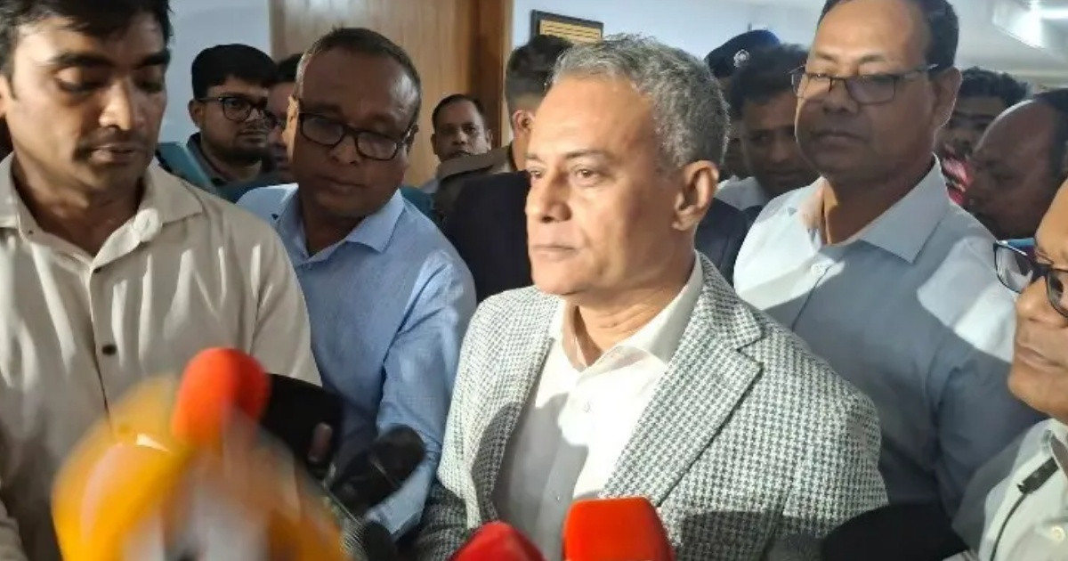 নির্ধারিত ভাড়ার বেশি নিলে রুট পারমিট বাতিল: সেতুমন্ত্রী
