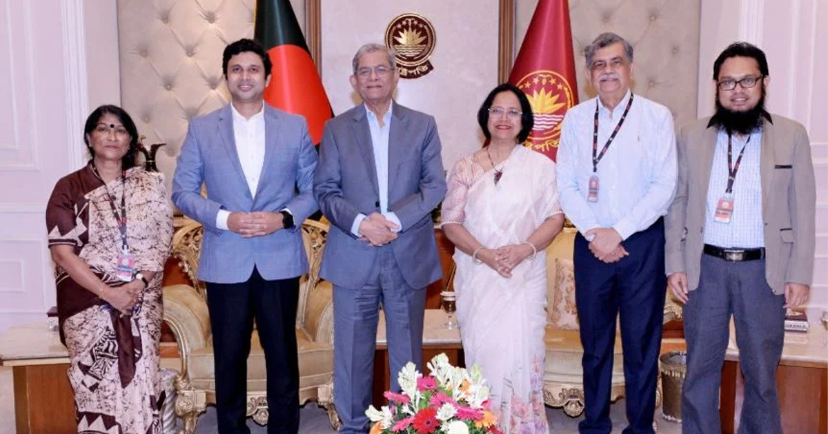 নিরপেক্ষ, সুশৃঙ্খল ও সাশ্রয়ী অভিবাসন ব্যবস্থা গড়ে তুলতে কার্যকর ব্যবস্থা নেওয়ার আহ্বান রাষ্ট্রপতির