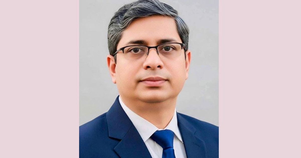 কক্সবাজার নিয়ে বিপাকে রয়েছে সরকার: স্থানীয় সরকার প্রতিমন্ত্রী