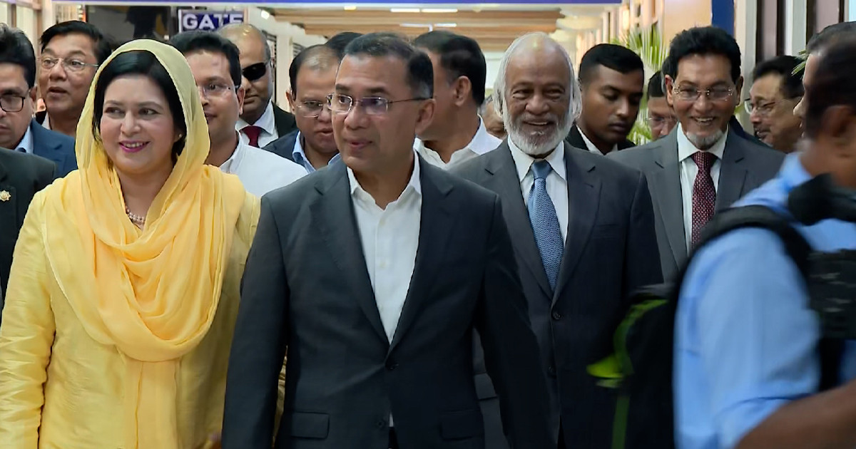 যুক্তরাষ্ট্র সফর শেষে দেশে পৌঁছেছেন প্রধানমন্ত্রী