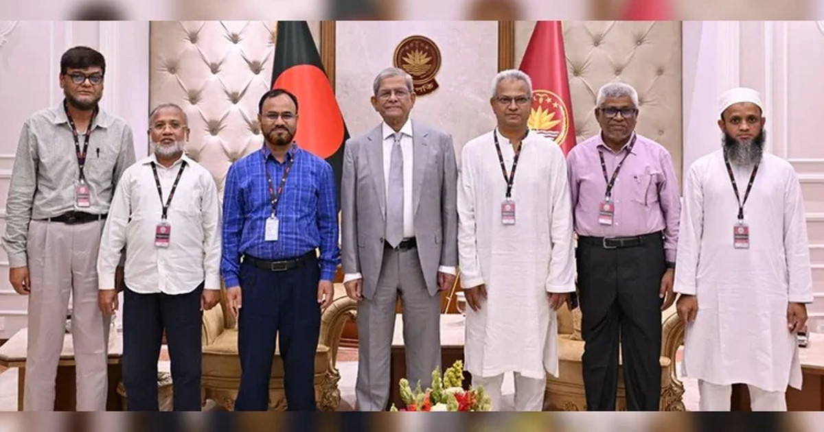 আধুনিক প্রযুক্তি খাতে গবেষণা ও নতুন উদ্ভাবনে এগিয়ে আসার আহ্বান রাষ্ট্রপতির