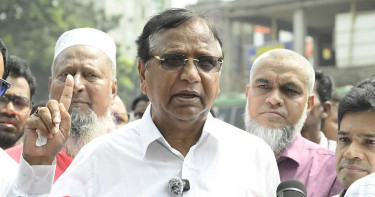 নির্ধারিত স্থান ছাড়া হকার বসলেই মালামাল ক্রোক ও মামলা