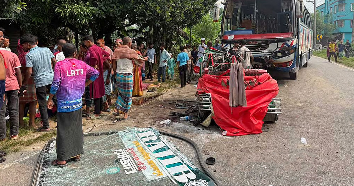 ময়মনসিংহে বাসচাপায় অটোরিকশার ৭ যাত্রী নিহত