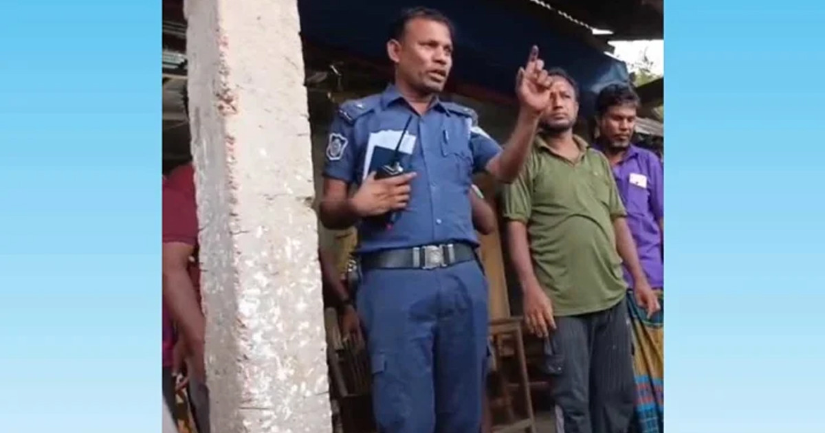 ঘুষের টাকা দিয়ে আমি পোশাক লাগিয়েছি, ঘুষ খাওয়ার জন্যই