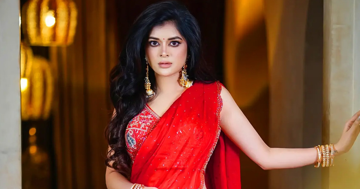 ‘এগুলো না হলে আর পূজার আনন্দ কী’
