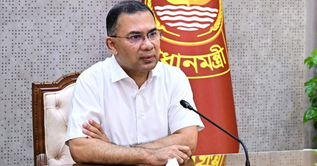 গণপরিবহন ব্যবস্থাপনা ও সড়ক নিরাপত্তায় প্রধানমন্ত্রীর গুরুত্বারোপ