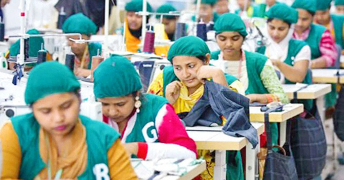 পূজায় চালু থাকবে তৈরি পোশাক কারখানা, ছুটি পাবেন সনাতন ধর্মাবলম্বীরা