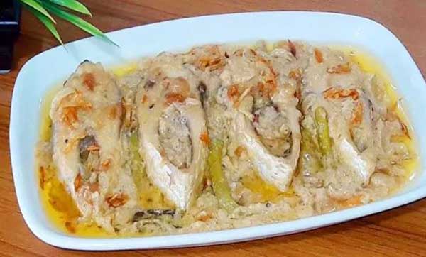 ঘরেই তৈরি করুন ইলিশ কোরমা
