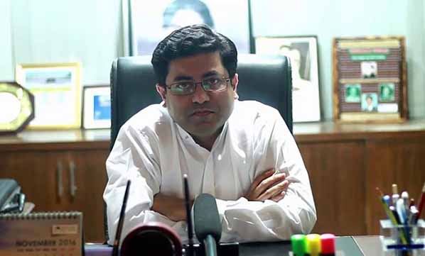 ভয়াল সেই রাতের বর্ণনা দিলেন ব্যারিস্টার ফজলে নূর তাপস