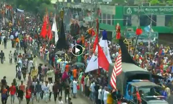 তাজিয়া মিছিলে মানুষের ঢল