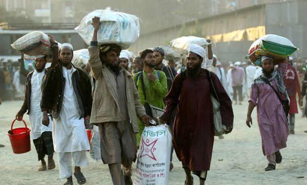 তুরাগ তীরে পাঁচ দিনের জোড় ইজতেমা শুরু