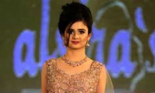 ফাইনাল থেকে বাদ পড়লেন ঐশী